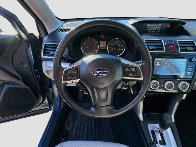 Used 2016 Subaru Forester 2.5i Premium w/ All-Weather Package AWD/4WD image 11