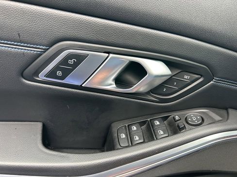 Used 2019 BMW 330i xDrive Sedan w/ M Sport Package image 25