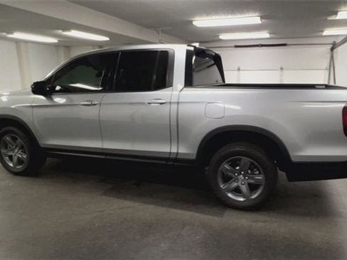 Used 2023 Honda Ridgeline Sport image 6