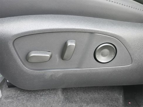 New 2025 GMC Acadia Elevation w/ Super Cruise Package image 15