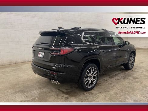 New 2026 GMC Acadia Denali Ultimate w/ LPO, Floor Liner Package AWD/4WD image 5