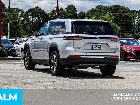 Used 2024 Jeep Grand Cherokee Limited 4xe AWD/4WD image 7