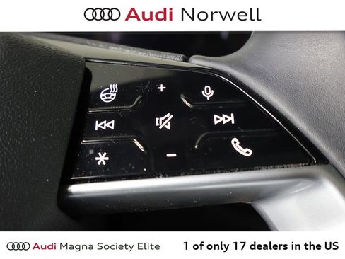 Used 2025 Audi Q5 Premium Plus w/ Premium Plus AWD/4WD image 30