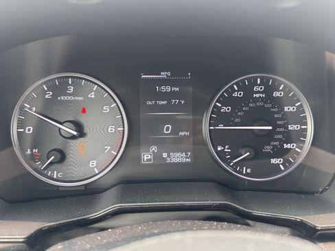 Certified 2025 Subaru Outback Premium AWD/4WD image 19