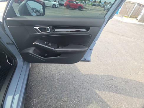Used 2025 Honda Civic Sport Touring image 29