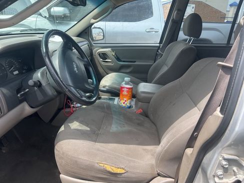 Used 2002 Jeep Grand Cherokee Laredo image 11