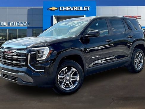 New 2026 GMC Terrain Elevation w/ Technology Package II image 2