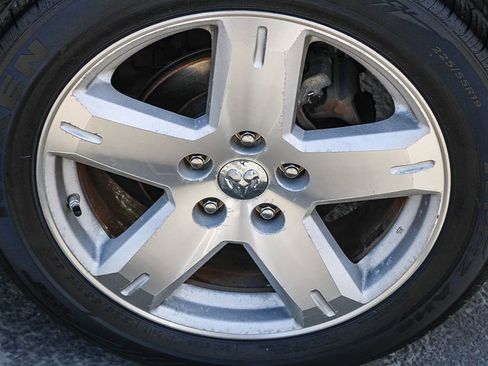 Used 2009 Dodge Journey R/T w/ Flexible Seating Group FWD image 11