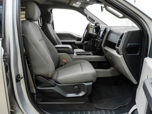 Used 2020 Ford F150 XLT image 38