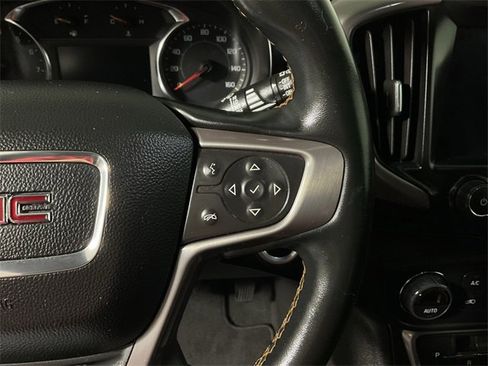 Used 2023 GMC Terrain AT4 image 25