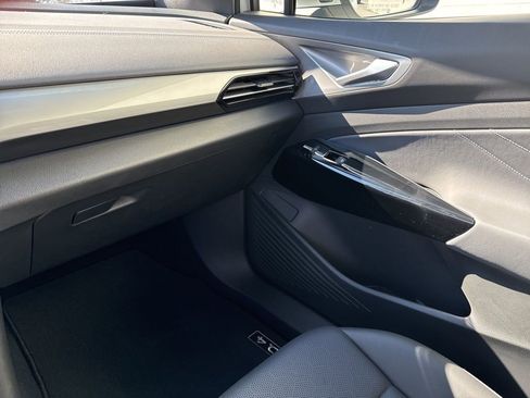 Used 2023 Volkswagen ID.4 Pro S image 27