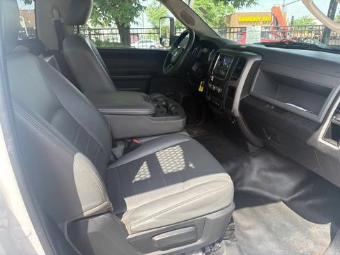 Used 2014 RAM 5500 Tradesman w/ Cold Weather Group RWD image 12