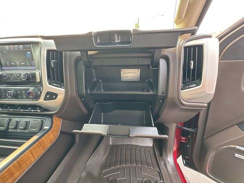 Used 2018 GMC Sierra 1500 SLT w/ SLT Premium Package AWD/4WD image 30