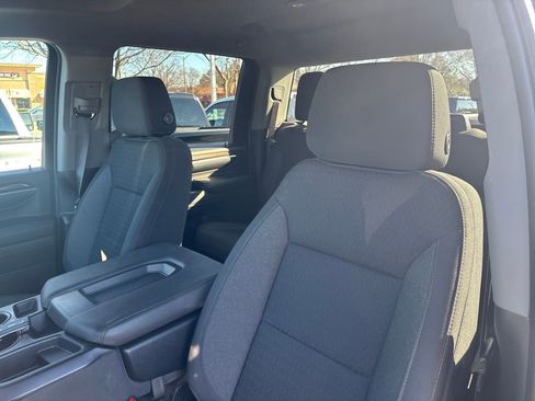 Used 2024 Chevrolet Silverado 2500 LT image 7