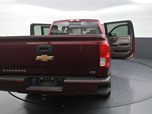 Used 2016 Chevrolet Silverado 1500 LTZ Z71 w/ LTZ Plus Package AWD/4WD image 44