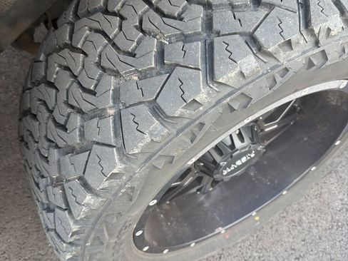 Used 2015 GMC Sierra 1500 SLT w/ All-Terrain Package image 8