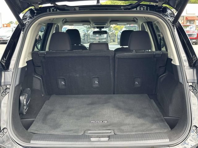 Used 2024 Nissan Rogue SV AWD/4WD image 13