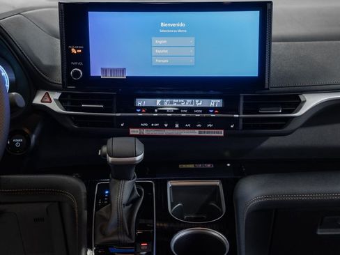 New 2026 Toyota Sienna XLE Woodland Edition image 21