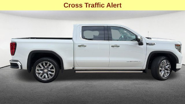 Used 2024 GMC Sierra 1500 Denali w/ Denali Reserve Package AWD/4WD image 11