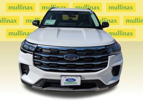 New 2026 Ford Explorer Active image 11