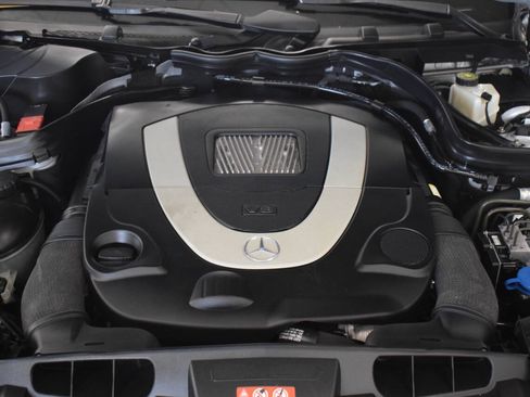 Used 2011 Mercedes-Benz E 550 Coupe image 48
