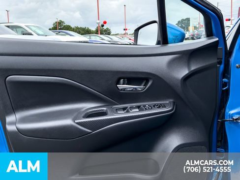 Used 2024 Nissan Versa SV FWD image 10