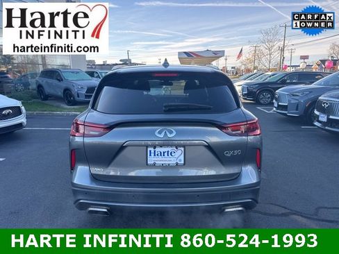 Certified 2022 INFINITI QX50 Luxe w/ Appearance Package image 6