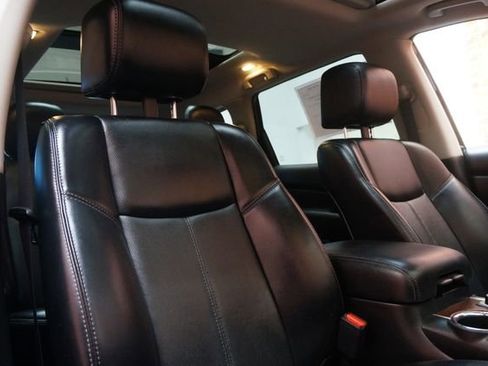 Used 2018 Nissan Pathfinder Platinum AWD/4WD image 58