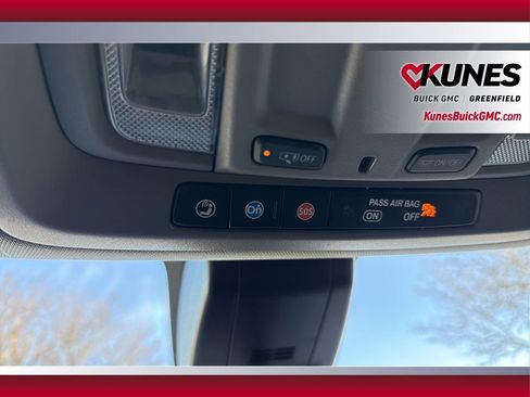 Used 2024 GMC Sierra 1500 AT4 w/ Technology Package image 29