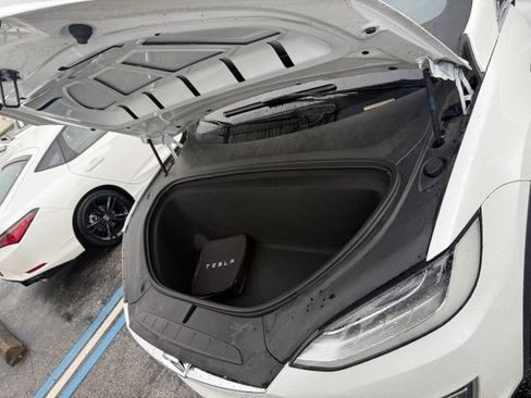 Used 2019 Tesla Model X AWD/4WD image 13