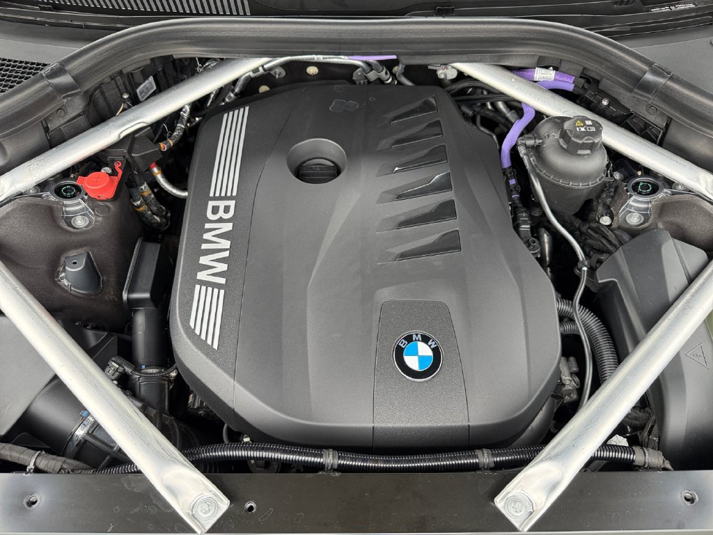 Certified 2026 BMW X7 xDrive40i AWD/4WD image 38