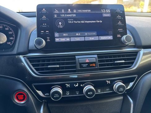 Used 2022 Honda Accord Sport image 13