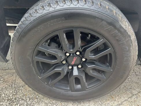 Used 2021 GMC Sierra 1500 Elevation w/ X31 Off-Road Package AWD/4WD image 23