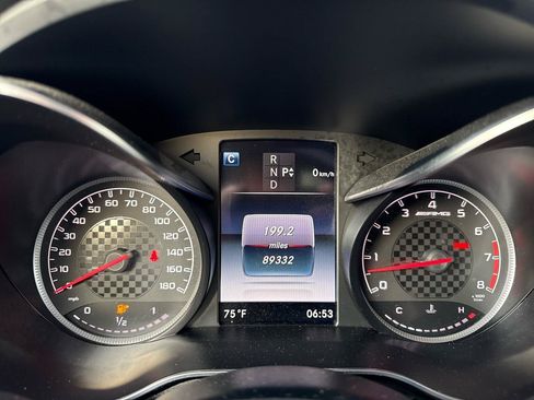 Used 2019 Mercedes-Benz GLC 43 AMG 4MATIC image 26