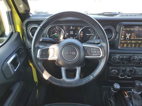 Used 2023 Jeep Wrangler Unlimited Sahara w/ Cold Weather Group image 27