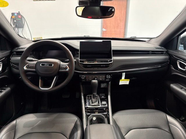 New 2026 Jeep Compass Limited w/ Sun, Sound & Navigation Group AWD/4WD image 47