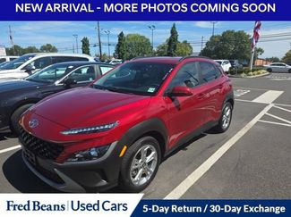 Used 2023 Hyundai Kona SEL w/ Cargo Package AWD/4WD video 1