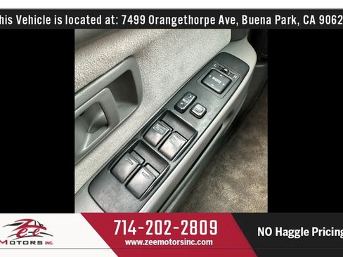 Used 2001 Toyota 4Runner SR5 RWD image 29