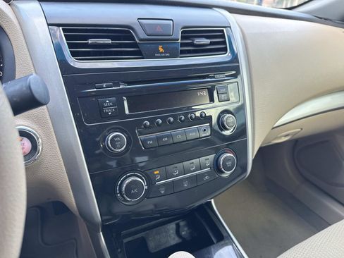 Used 2014 Nissan Altima 2.5 S image 25