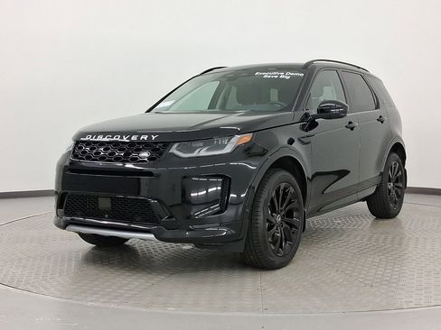 New 2025 Land Rover Discovery Sport S image 1