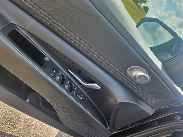 Used 2025 Hyundai Elantra Sport FWD image 11