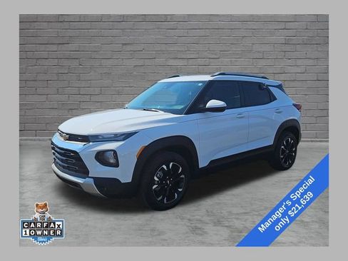 Used 2023 Chevrolet TrailBlazer LT w/ Convenience Package AWD/4WD image 1
