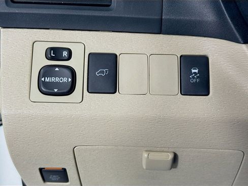 Used 2009 Toyota Venza image 11