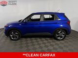 Used 2024 Hyundai Venue SEL image 5