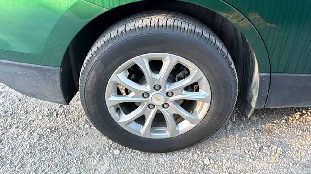 Used 2019 Chevrolet Equinox LT FWD image 15