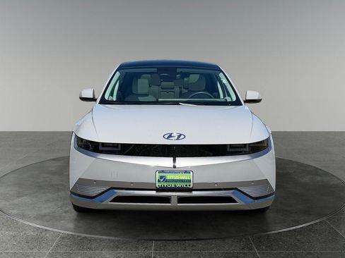 Used 2024 Hyundai Ioniq 5 Limited AWD/4WD image 2