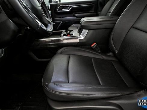 Used 2025 Chevrolet Silverado 2500 LTZ w/ LTZ Premium Package image 13