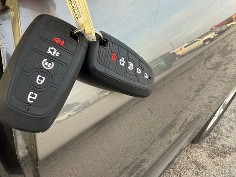 Used 2023 Ford Edge SEL w/ Convenience Package image 28