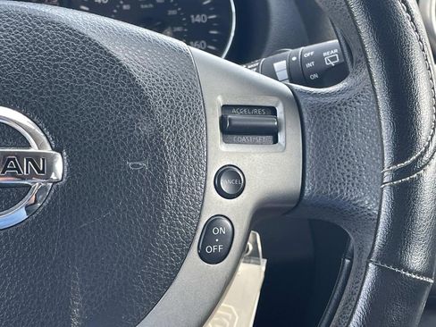 Used 2013 Nissan Rogue S image 22