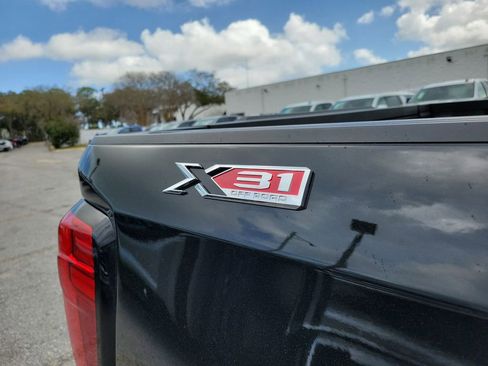 New 2026 GMC Sierra 1500 SLT w/ SLT Premium Package AWD/4WD image 7